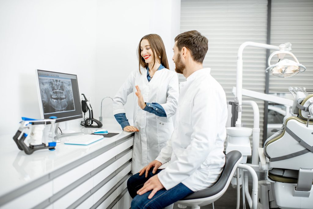 Workflow più fluido tra dentista e assistente: come DentalOpera ottimizza ogni fase di lavoro